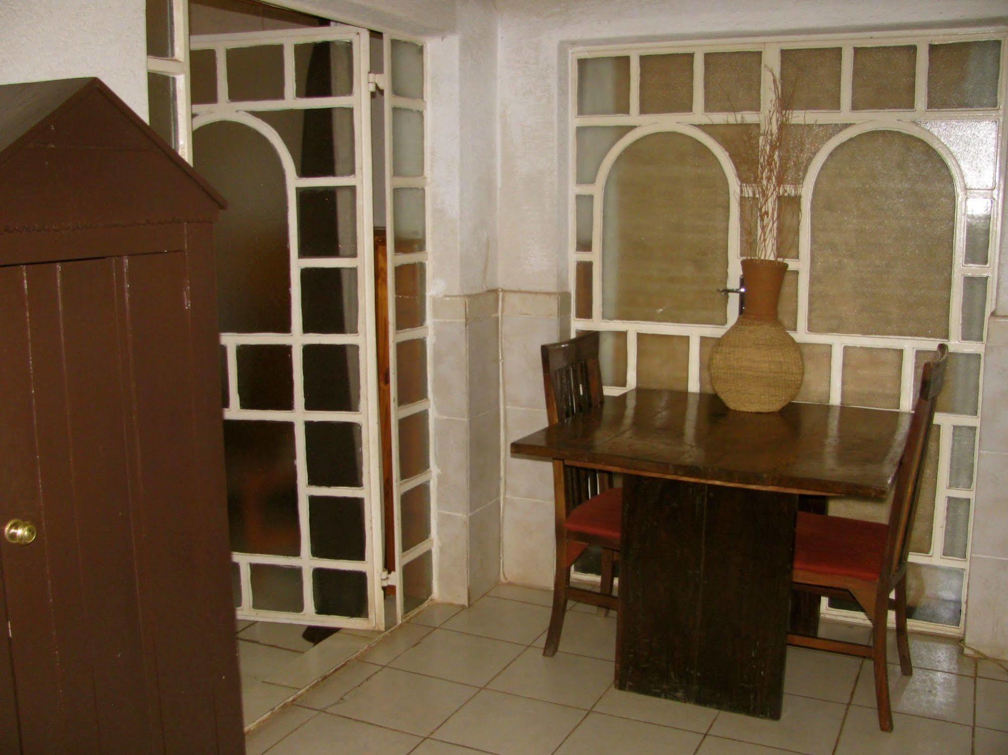Madidi Lodge Lilongwe Exterior photo